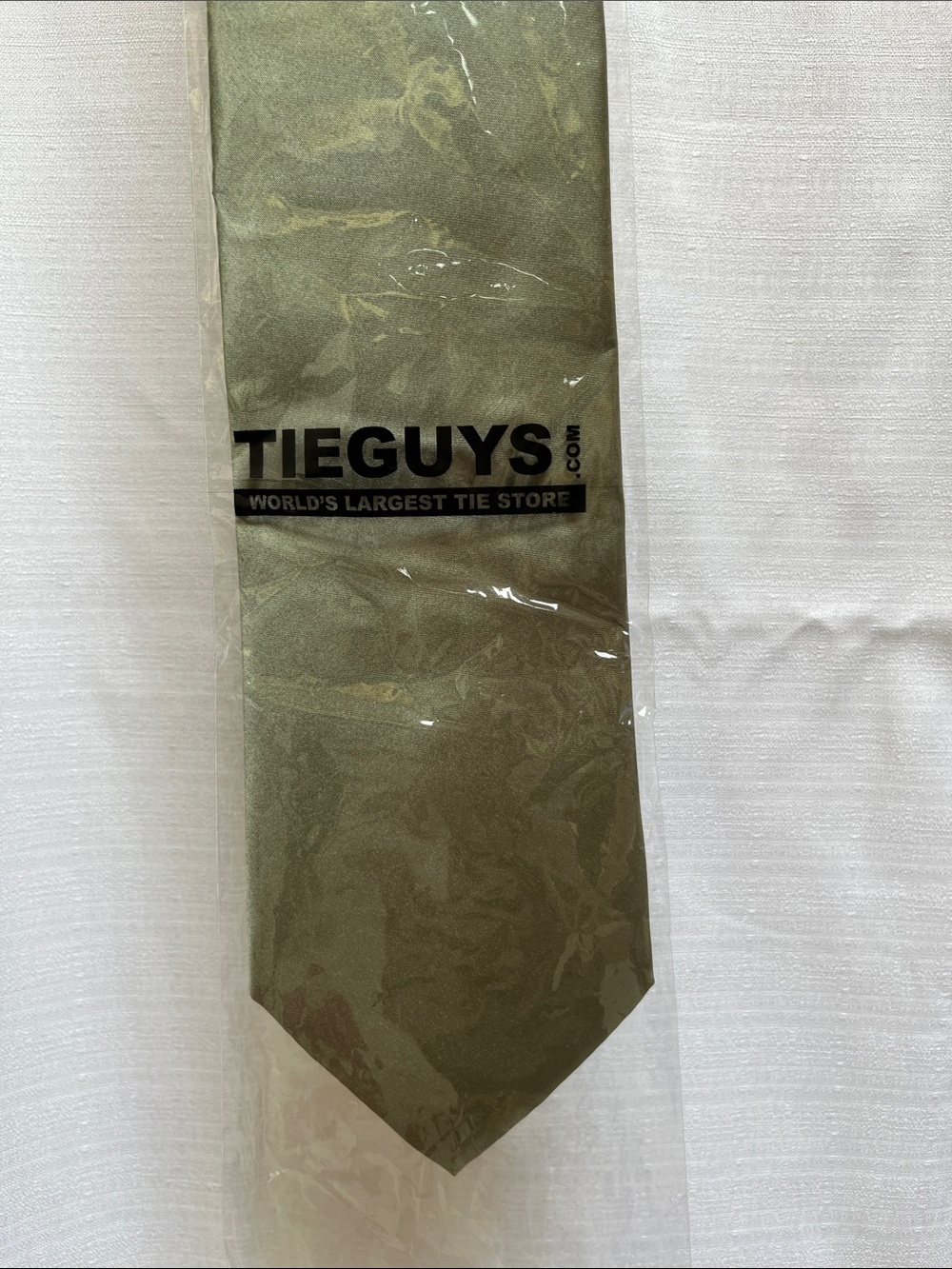 TIEGUYS Romario Manzini Collection Olive Green Solid Tie